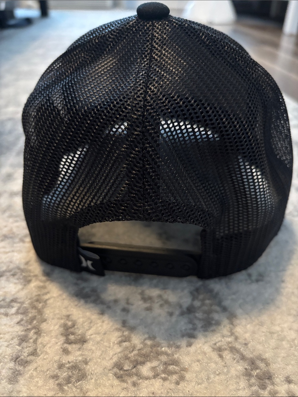 Hurley Black Mesh Trucker Hat with Snapback - Picture 2 of 4